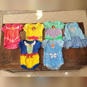 Lot of 6 disney princess onesie 12m